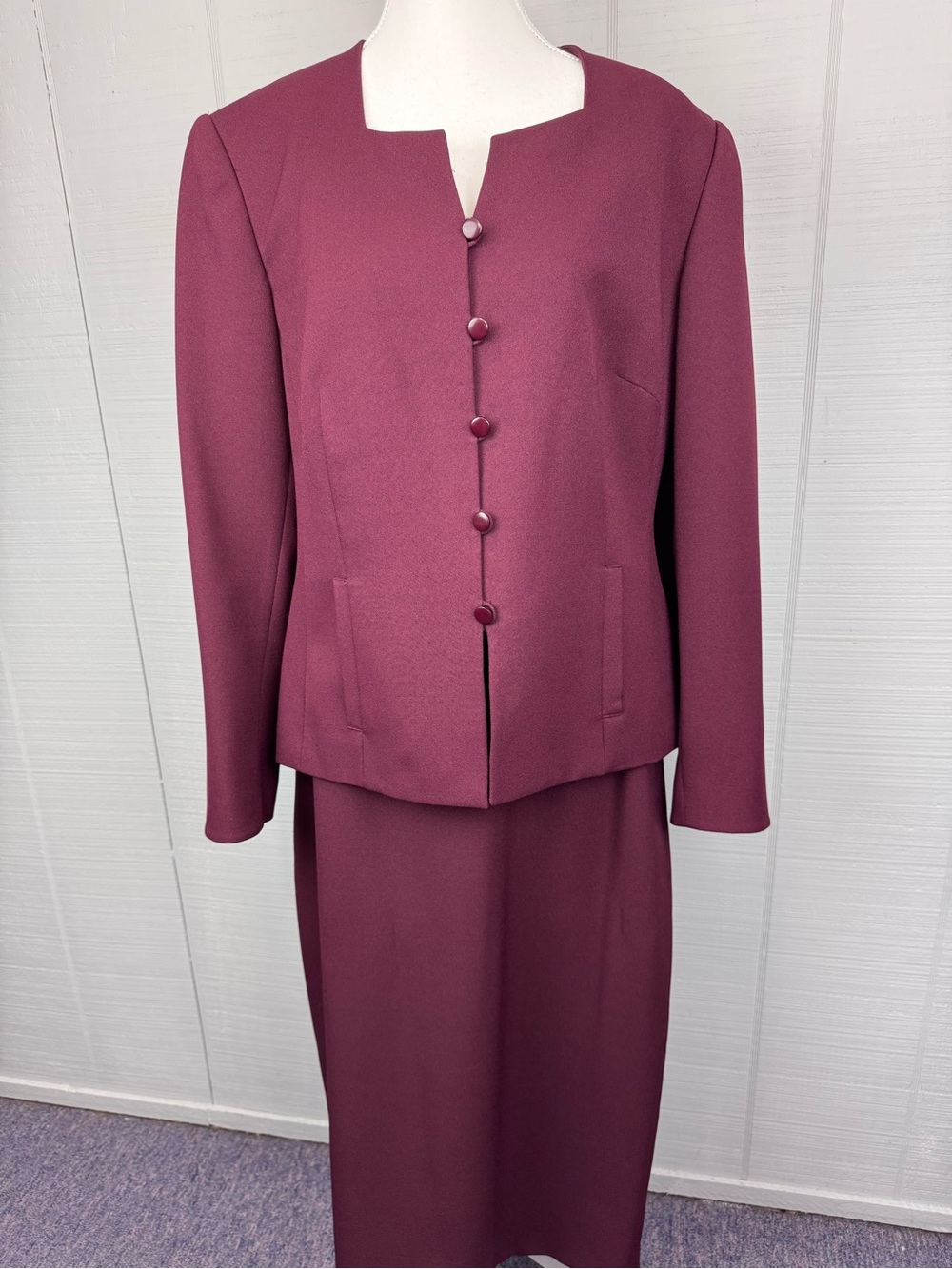Vintage NYP Suits Burgundy 2pc Midi Pencil Skirt Suit Set Collarless Blazer